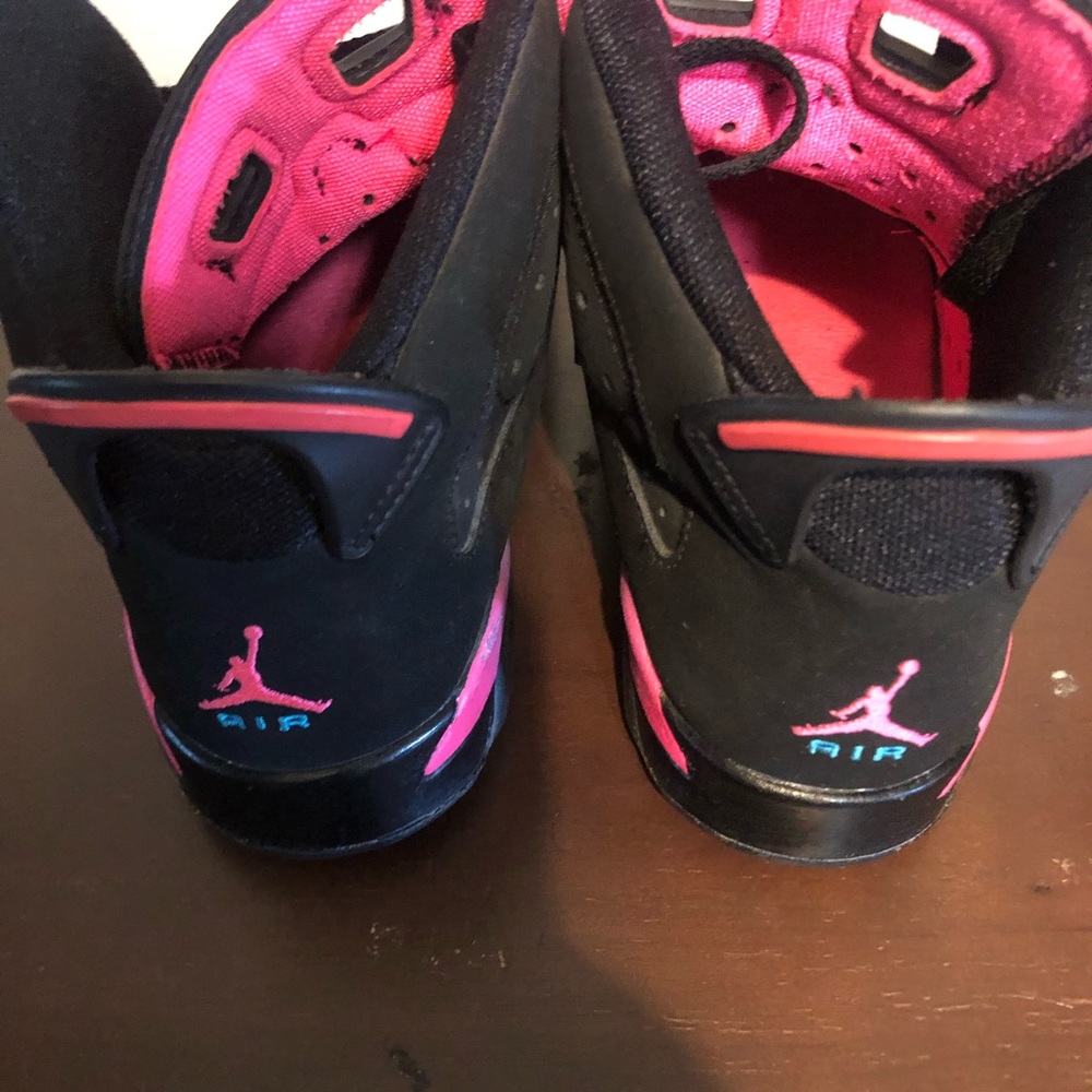 Jordan 6 - Picture 4 of 4